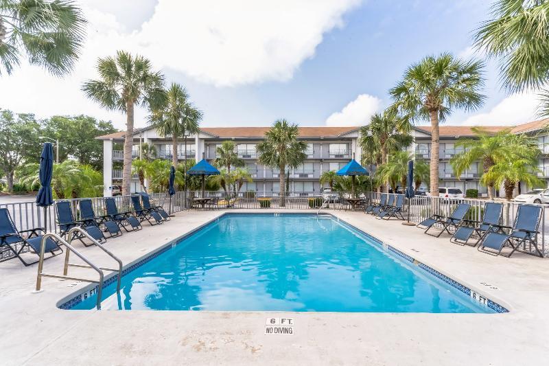 Home 1 Suites Extended Stay - Kissimmee Exteriör bild