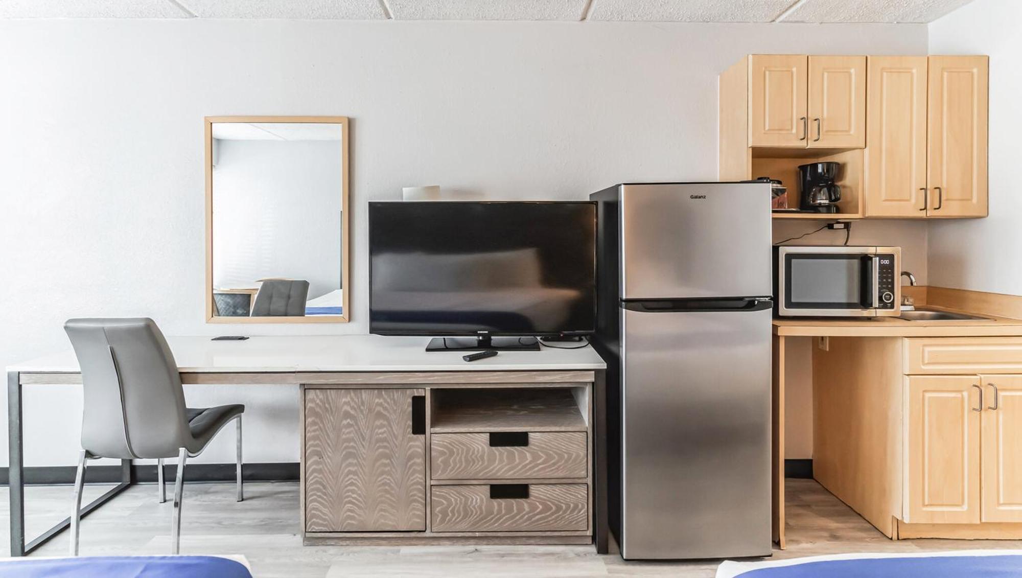 Home 1 Suites Extended Stay - Kissimmee Exteriör bild