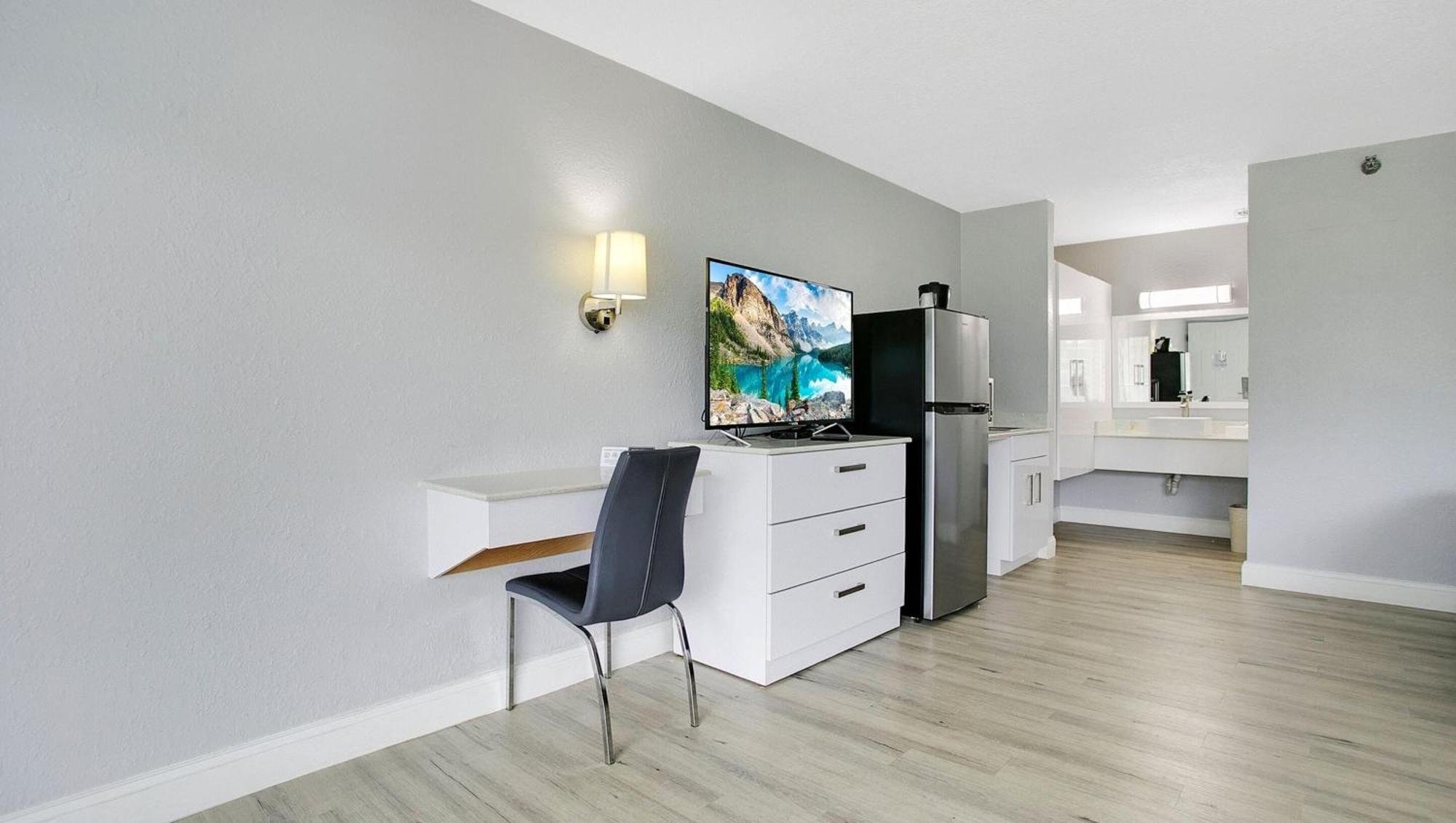 Home 1 Suites Extended Stay - Kissimmee Exteriör bild